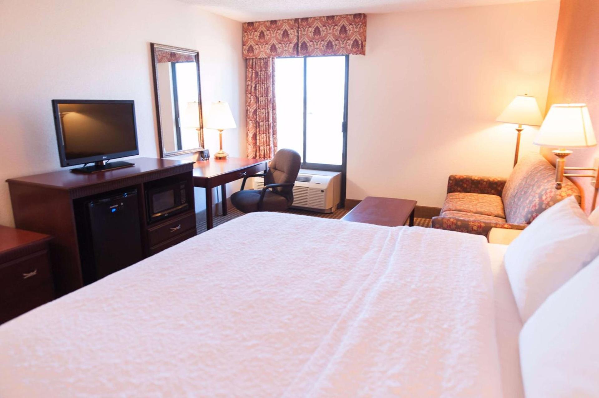 Hampton by Hilton - North Platte photo 24