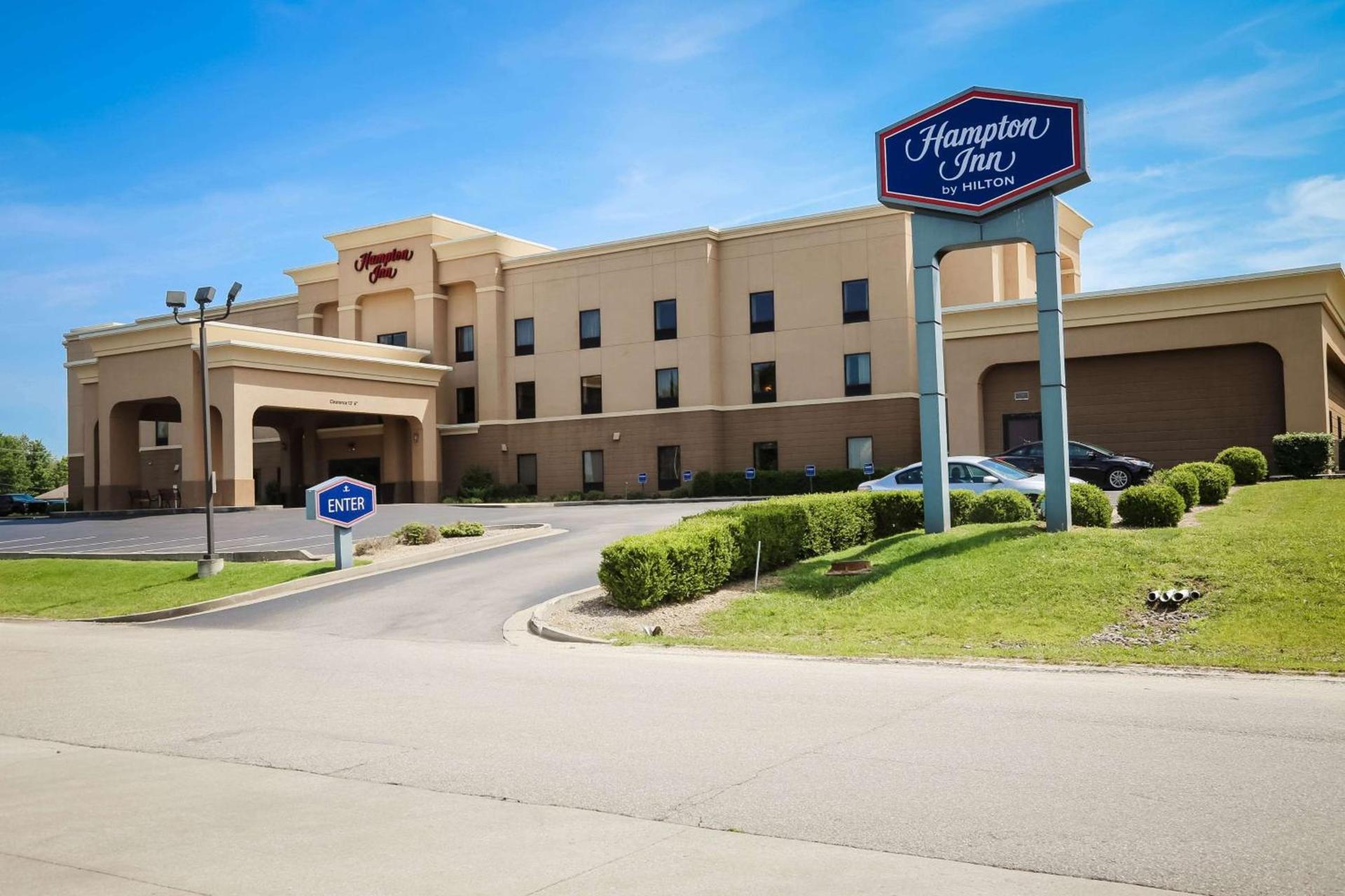 Hampton Inn Morehead photo 2