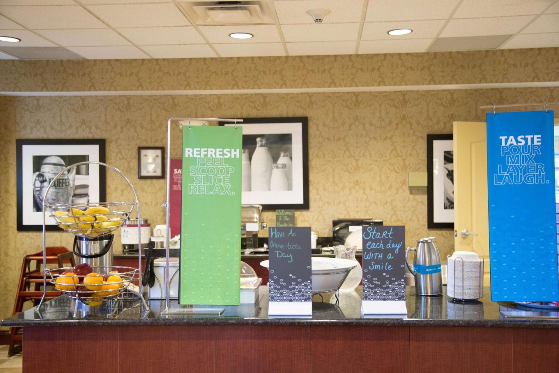 Hampton Inn Morehead photo 9
