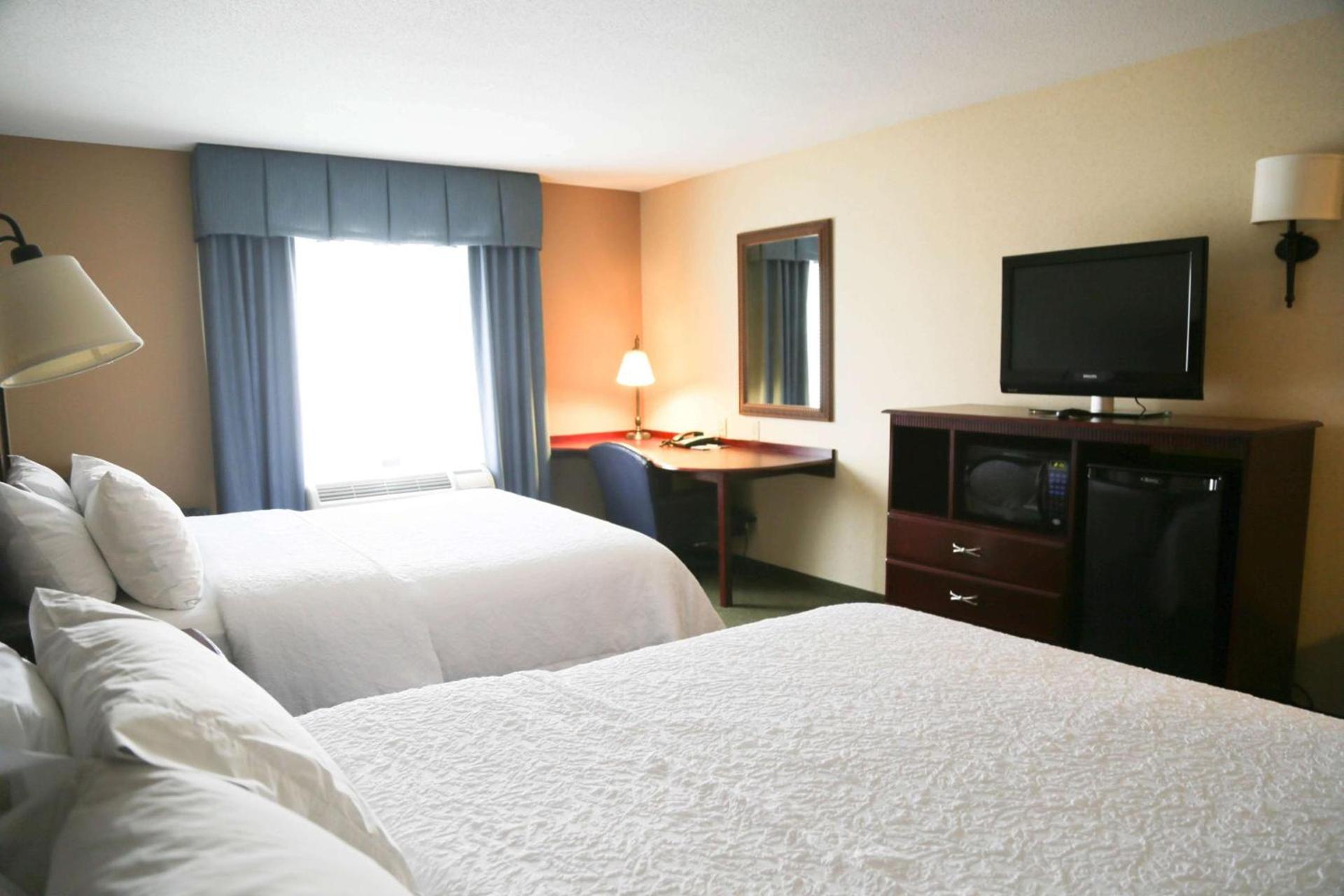 Hampton Inn Morehead photo 19