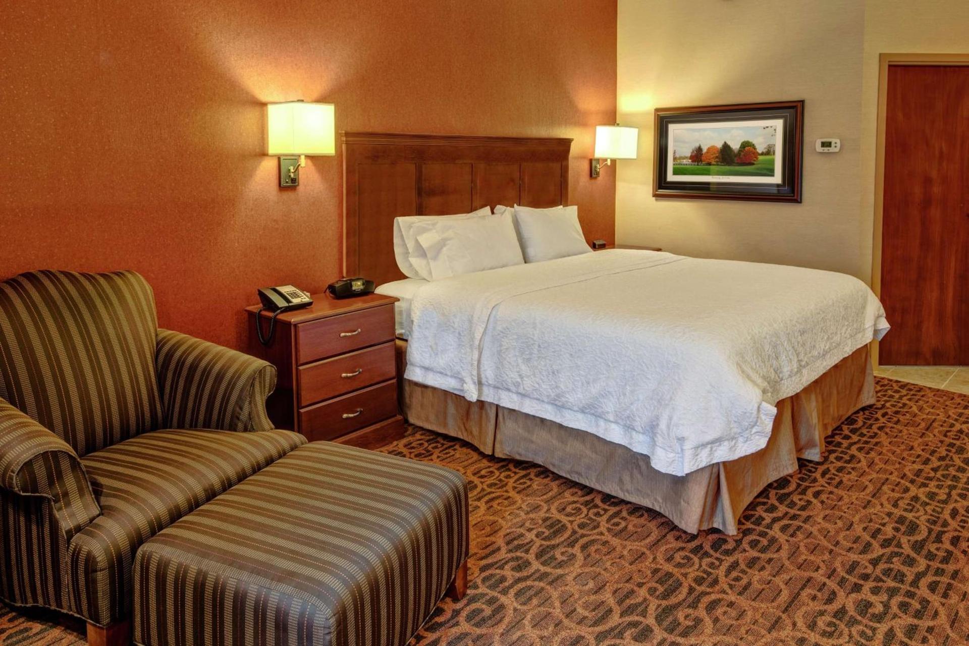 Hampton Inn Winchester KY photo 12