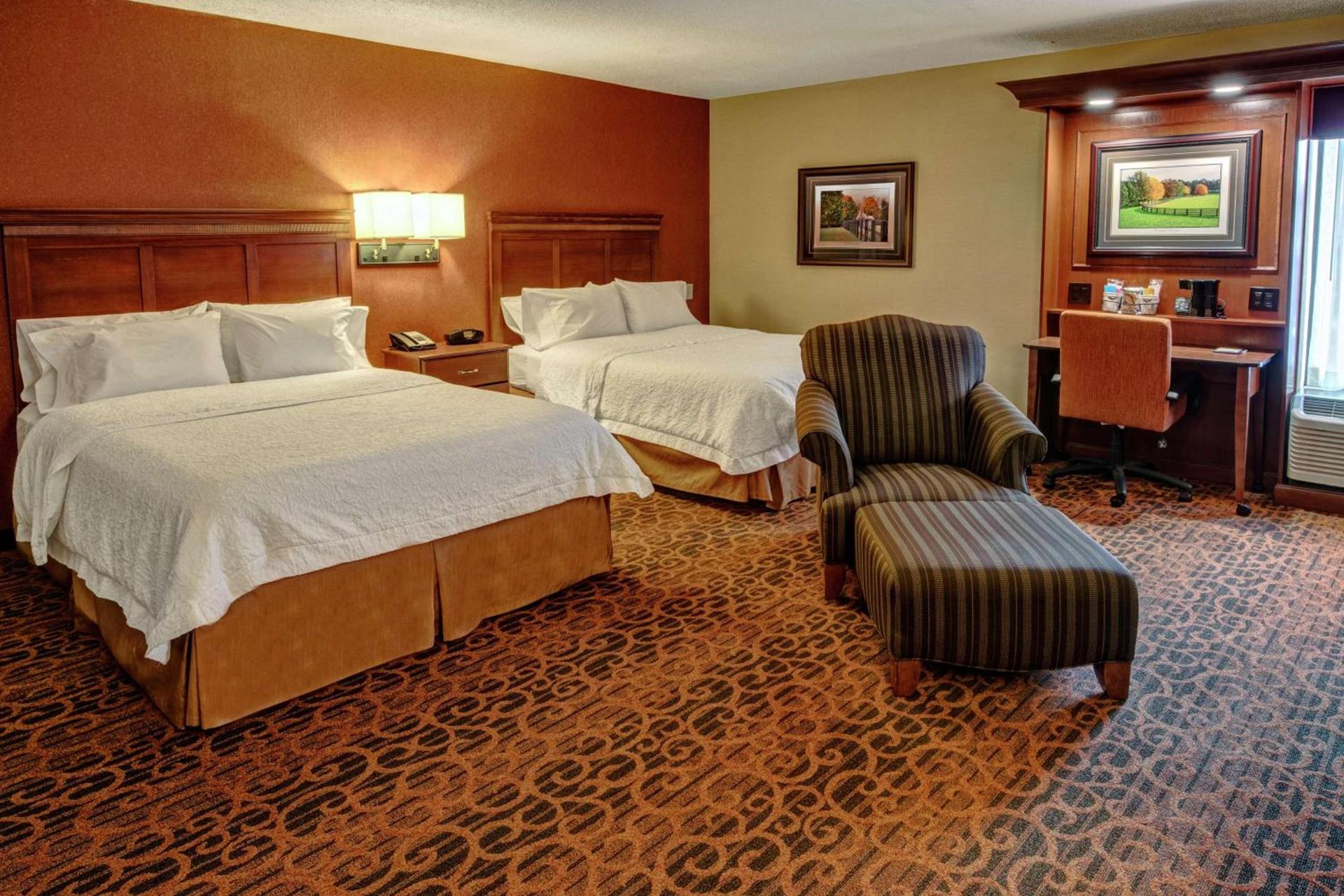 Hampton Inn Winchester KY photo 15