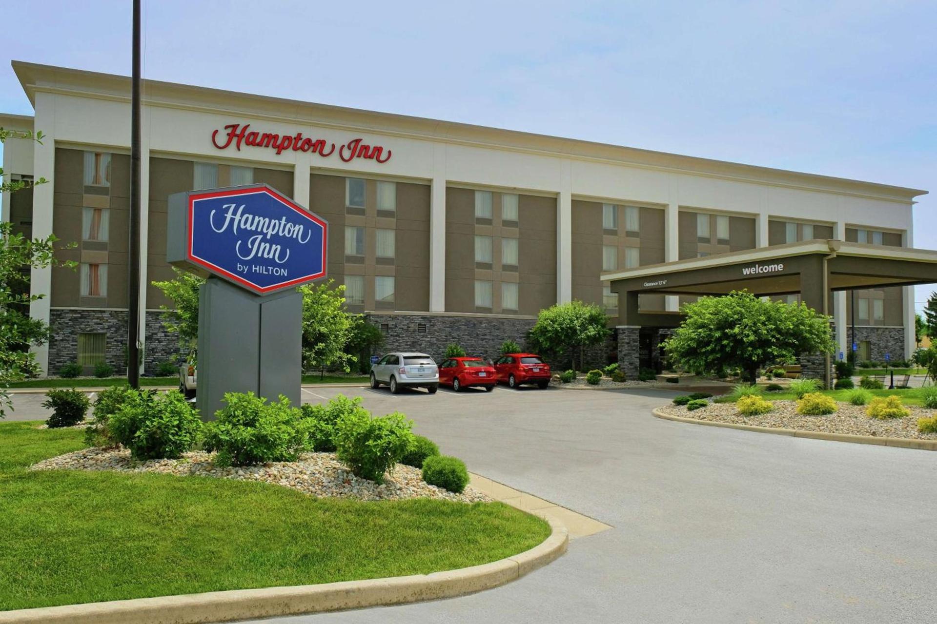 Hampton Inn Lima photo 2