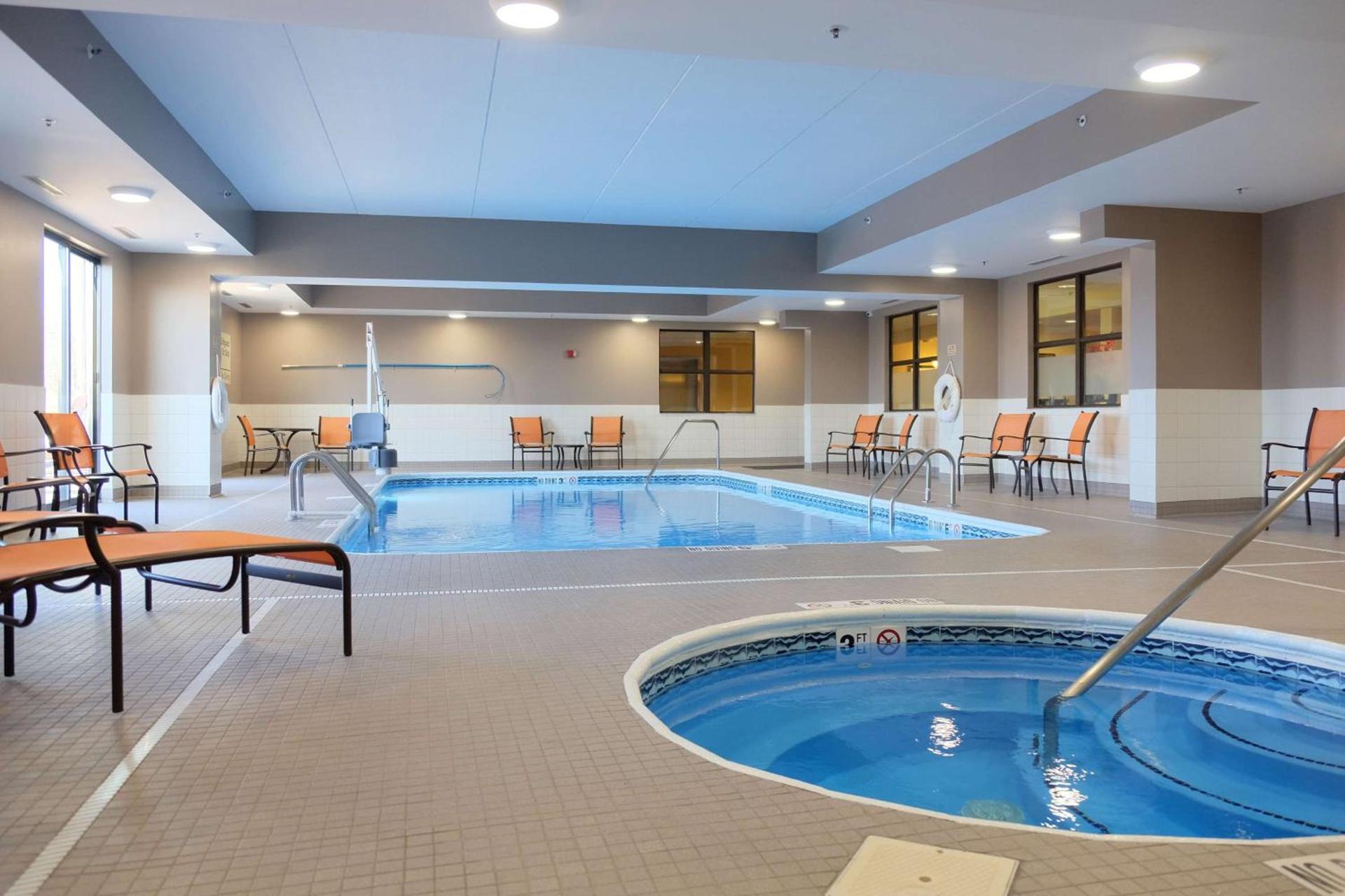 Hampton Inn Lima photo 7