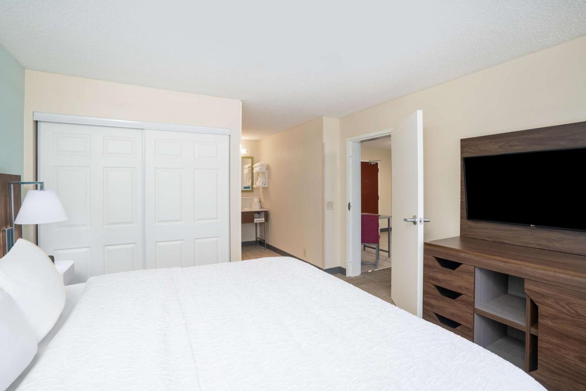 Hampton Inn & Suites West Little Rock photo 9