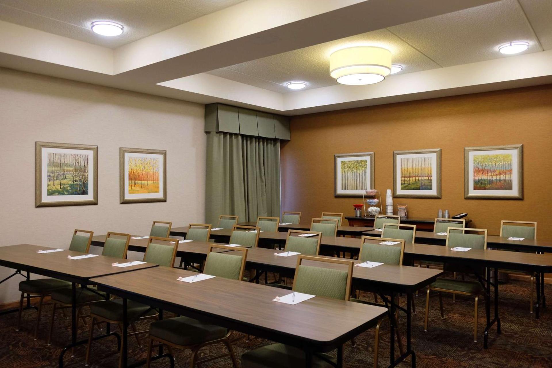 Hampton Inn Lima photo 44