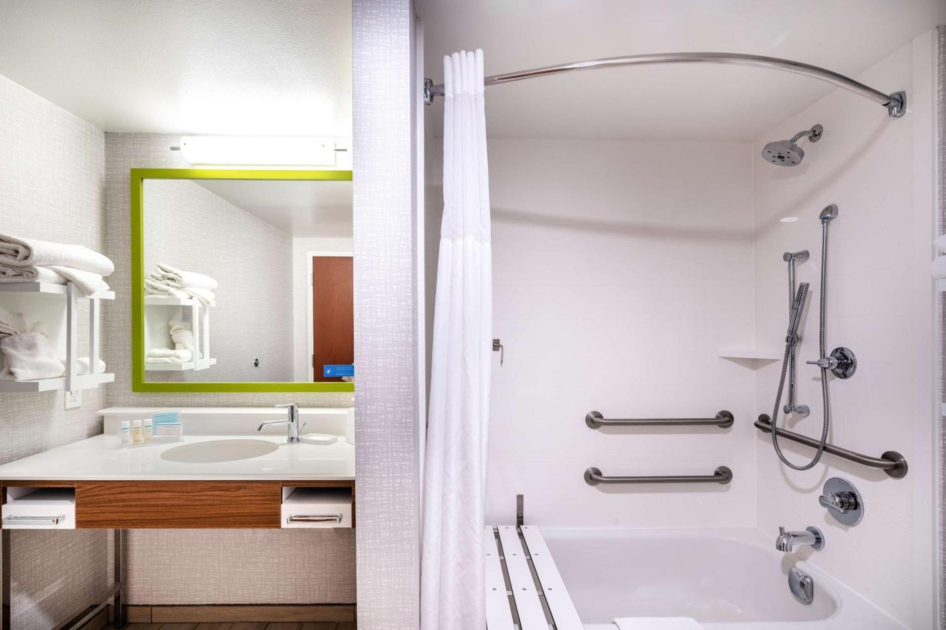 Hampton Inn & Suites West Little Rock photo 14