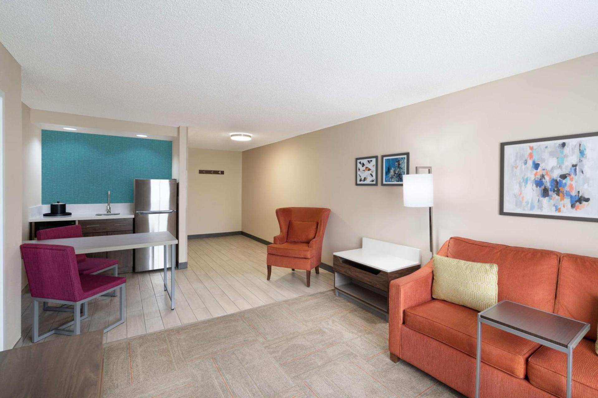 Hampton Inn & Suites West Little Rock photo 21