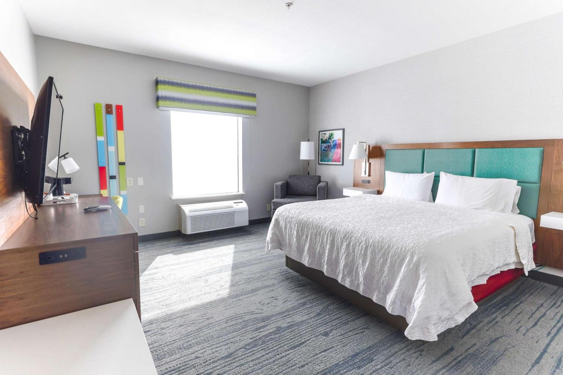 Hampton Inn & Suites Bay City photo 58