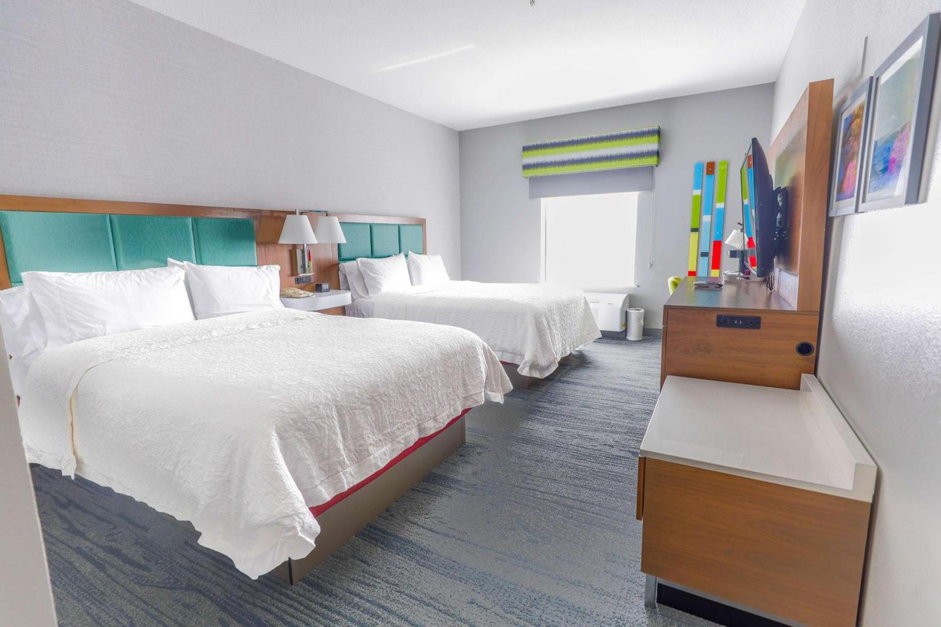 Hampton Inn & Suites Bay City photo 59