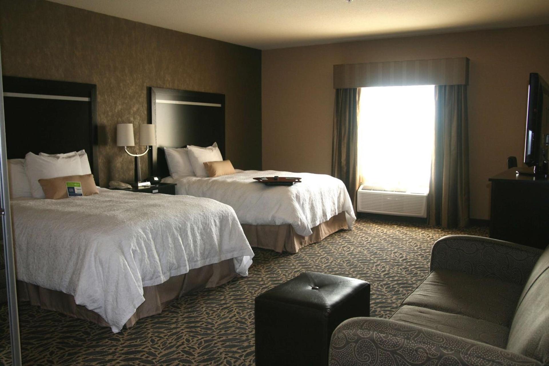 Hampton Inn & Suites Bay City photo 71