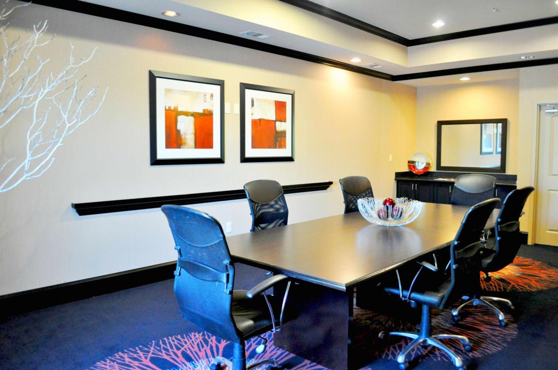 Hampton Inn & Suites Bay City photo 78