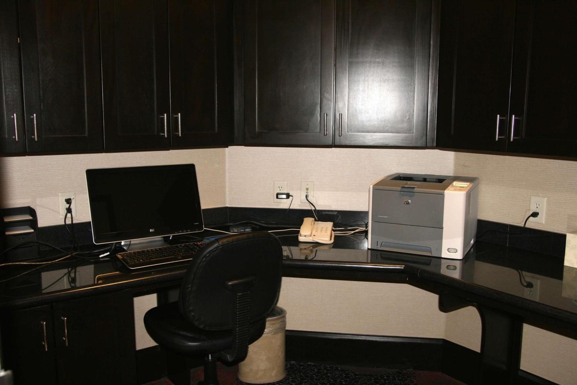 Hampton Inn & Suites Bay City photo 81