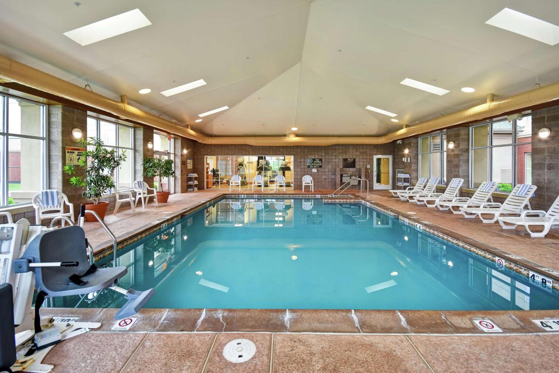 Homewood Suites by Hilton Lancaster photo 10