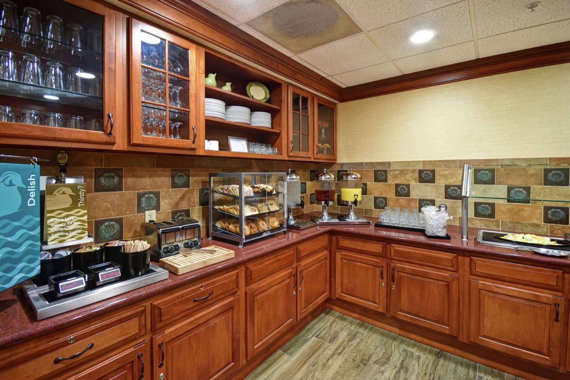 Homewood Suites by Hilton Lancaster photo 11