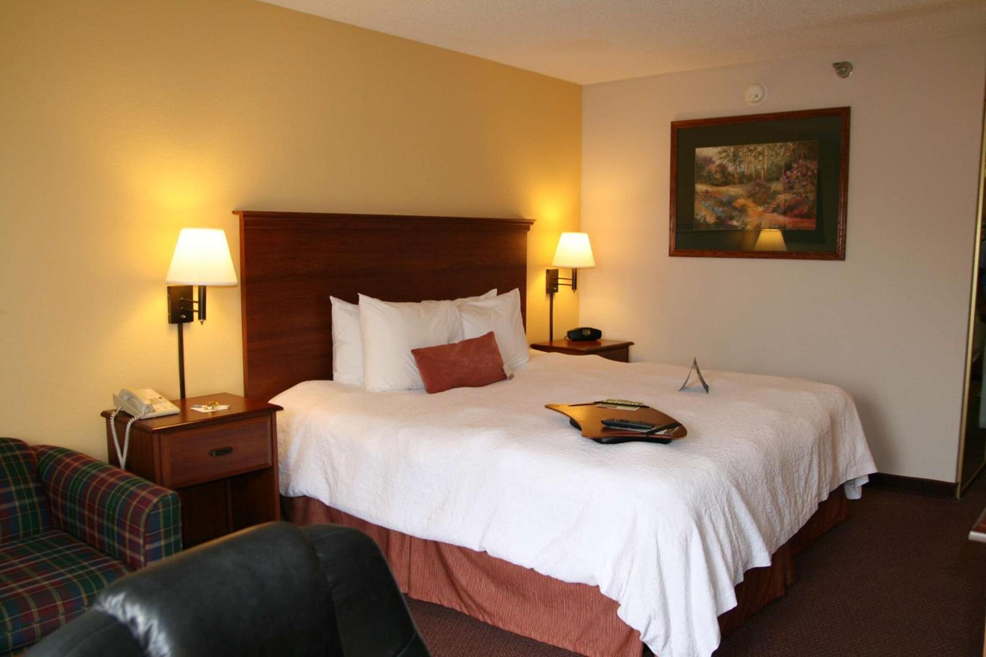 Hampton Inn Laurinburg photo 27