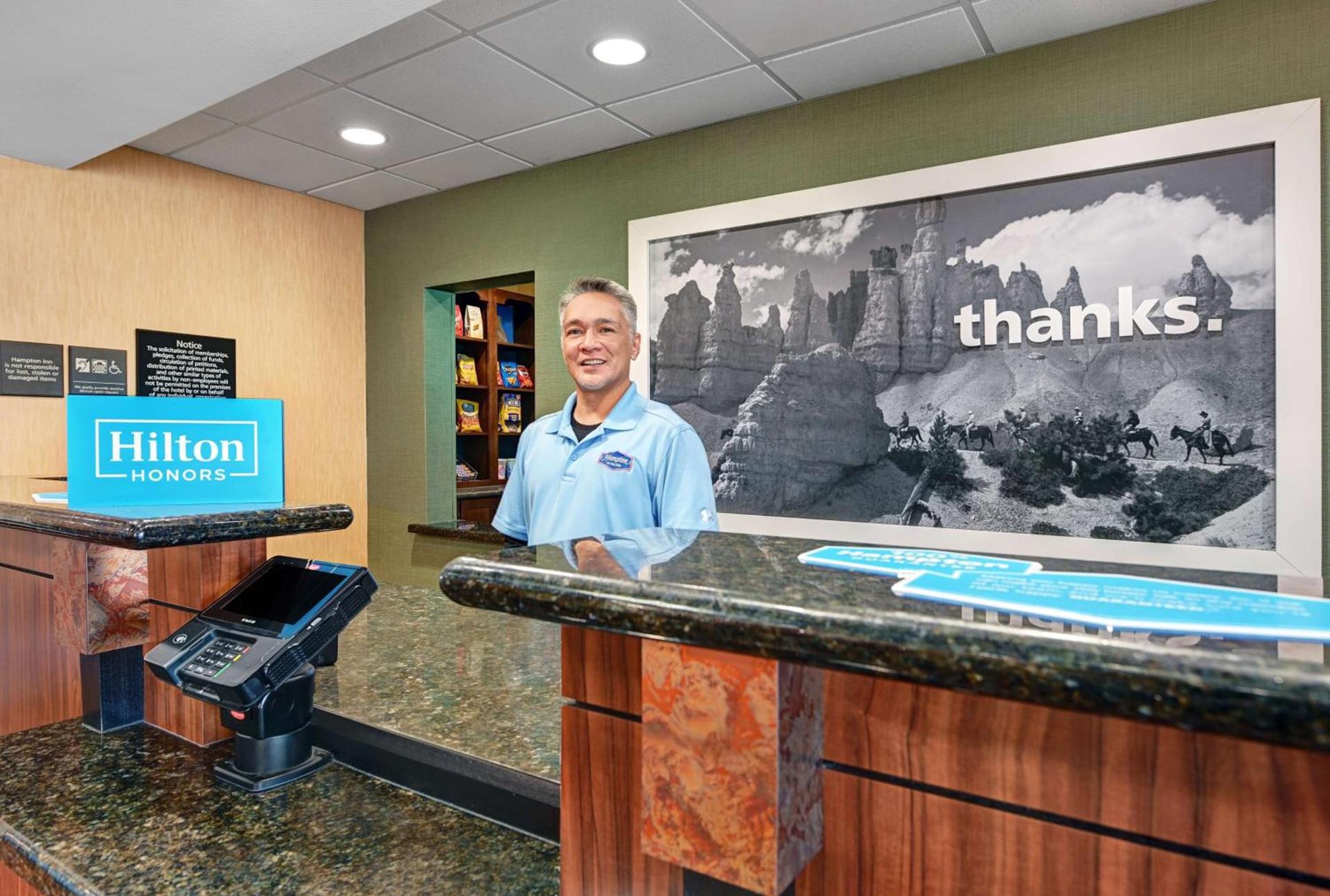 Hampton Inn By Hilton Deming photo 11
