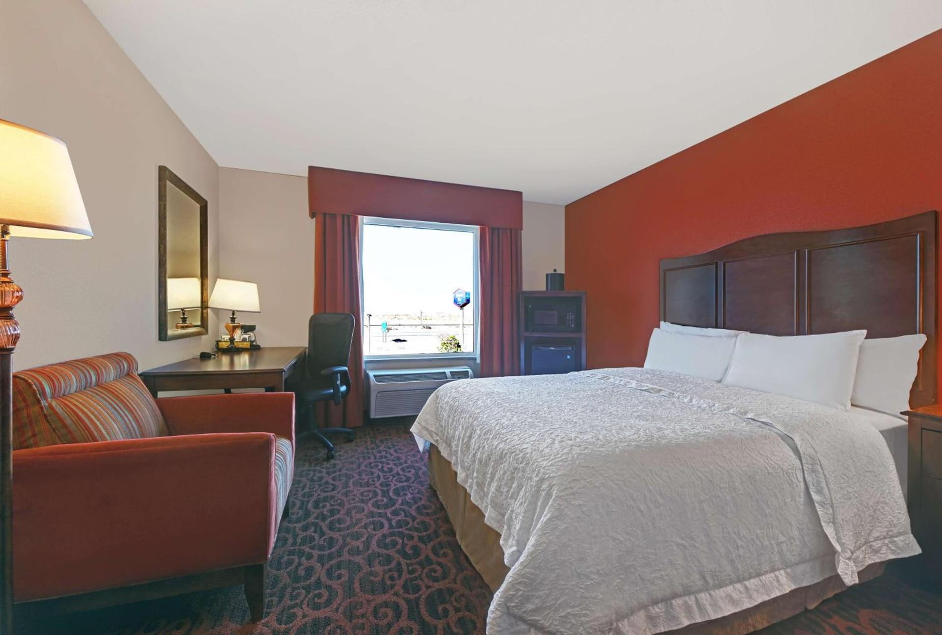 Hampton Inn By Hilton Deming photo 35