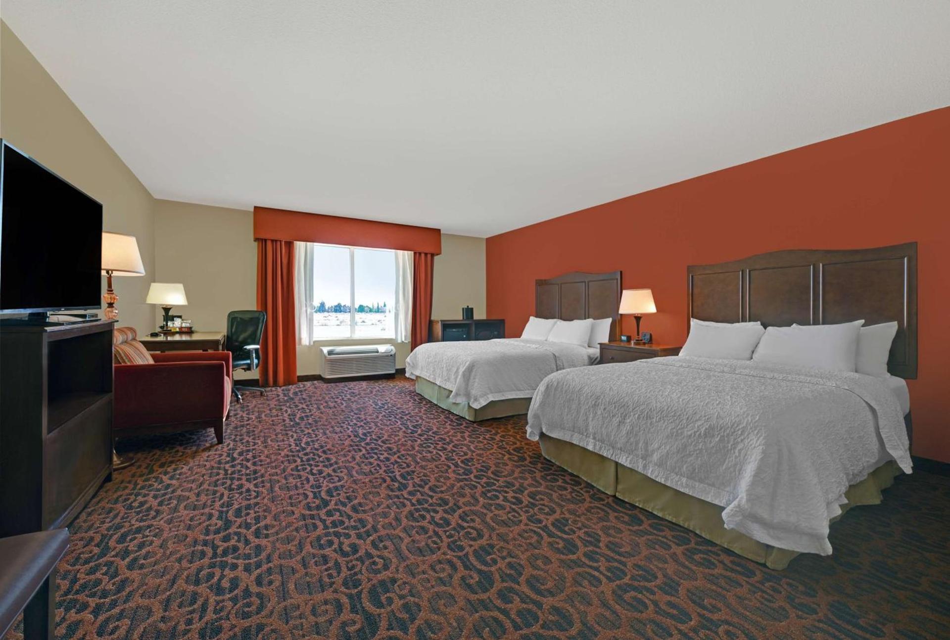 Hampton Inn By Hilton Deming photo 39