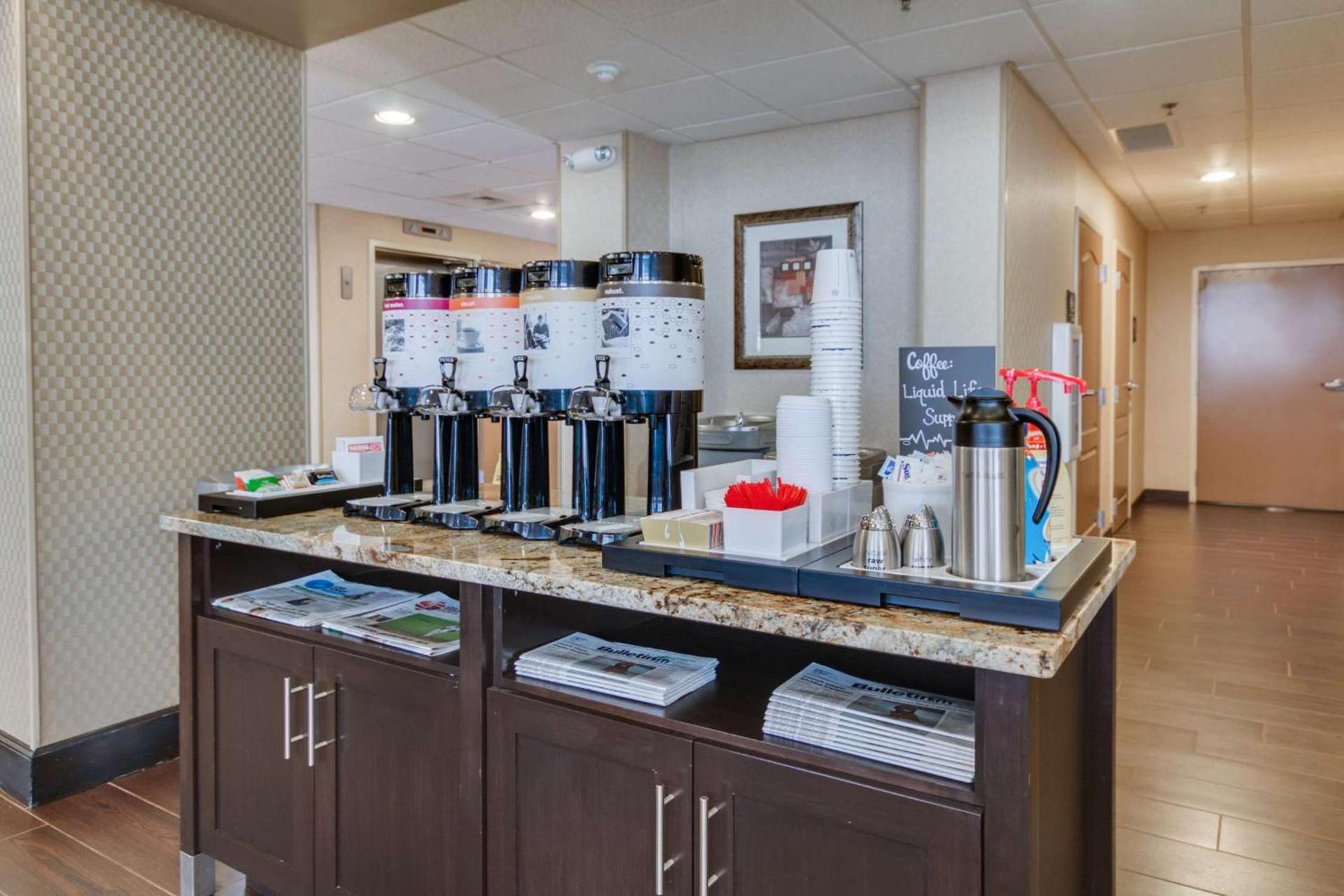 Hampton Inn & Suites Las Cruces I-25 photo 6