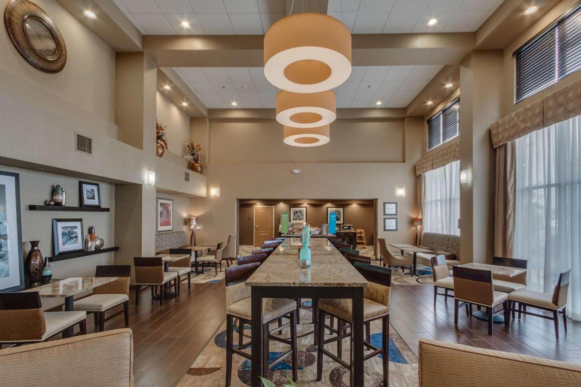 Hampton Inn & Suites Las Cruces I-25 photo 8