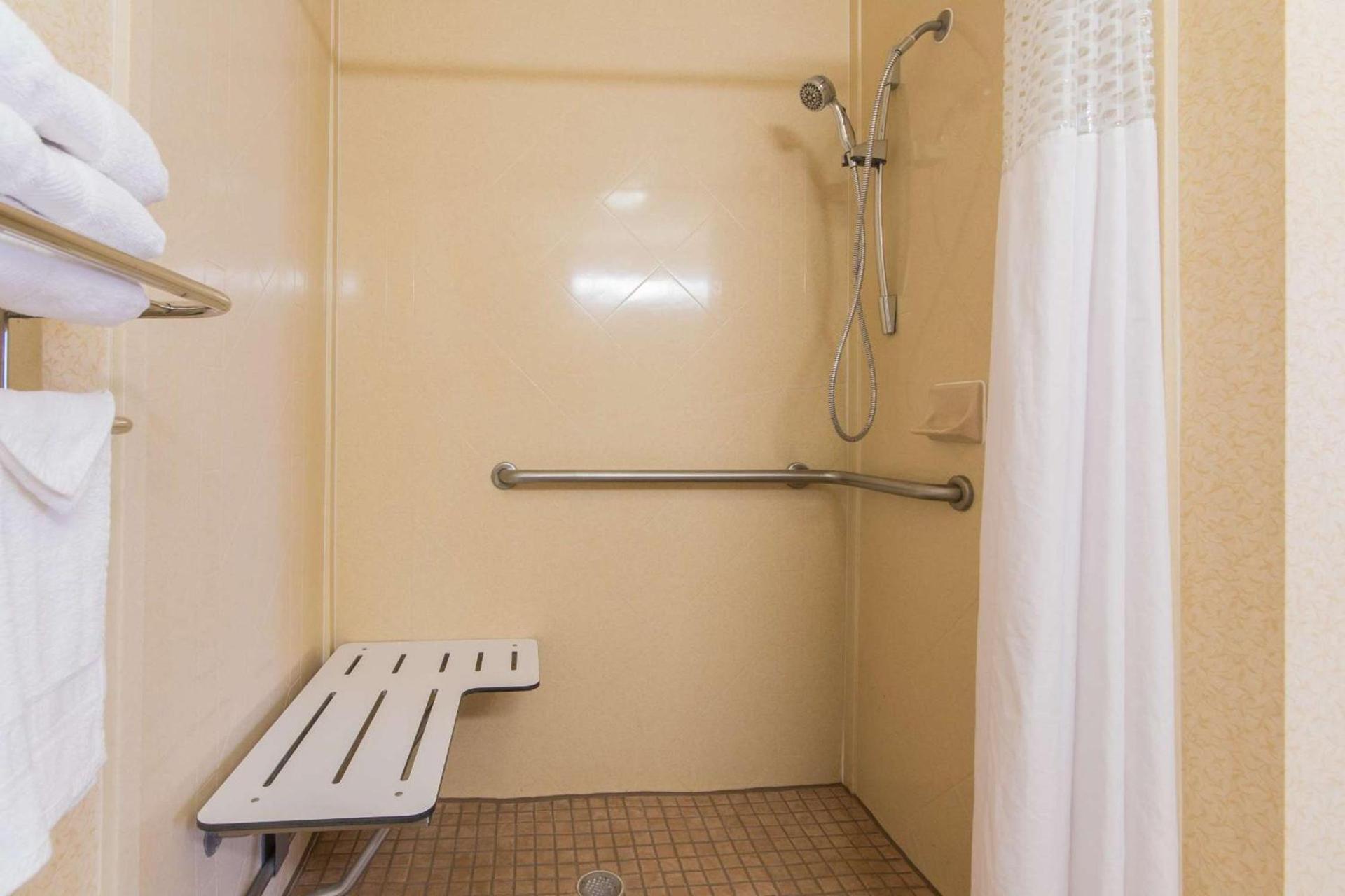 Hampton Inn & Suites Las Cruces I-25 photo 13