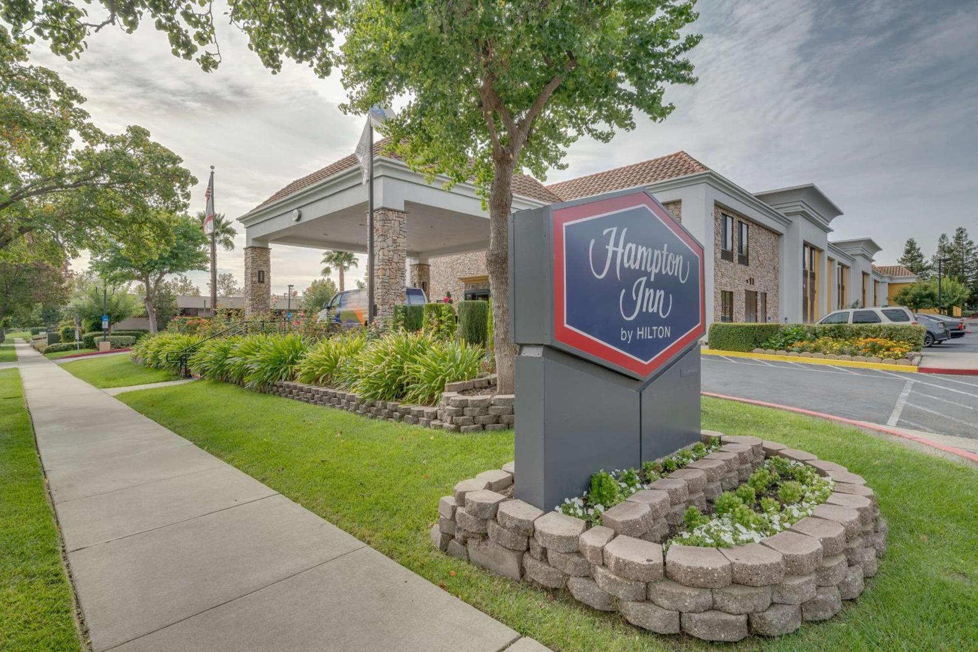 Hampton Inn Livermore photo 8
