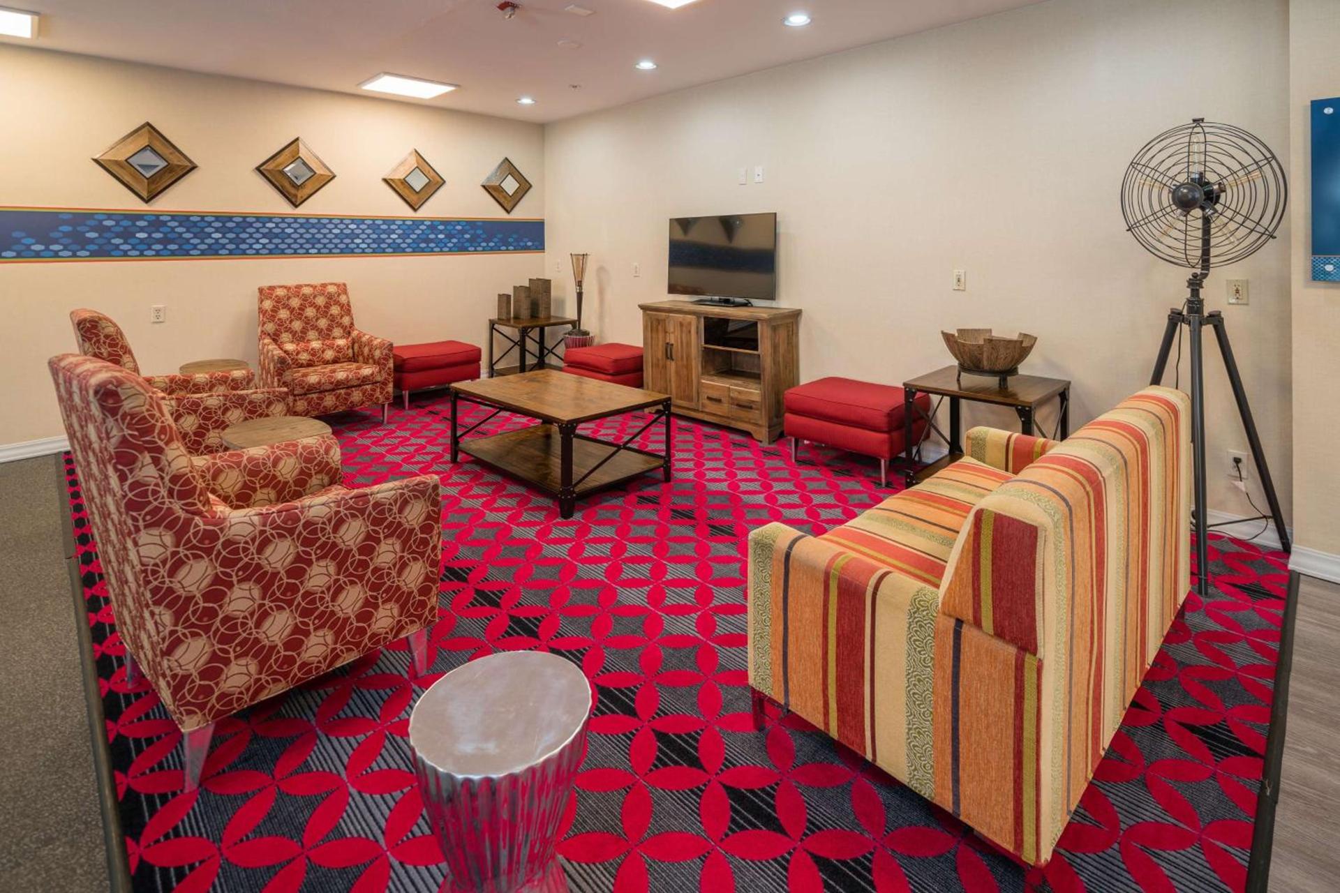 Hampton Inn Livermore photo 30