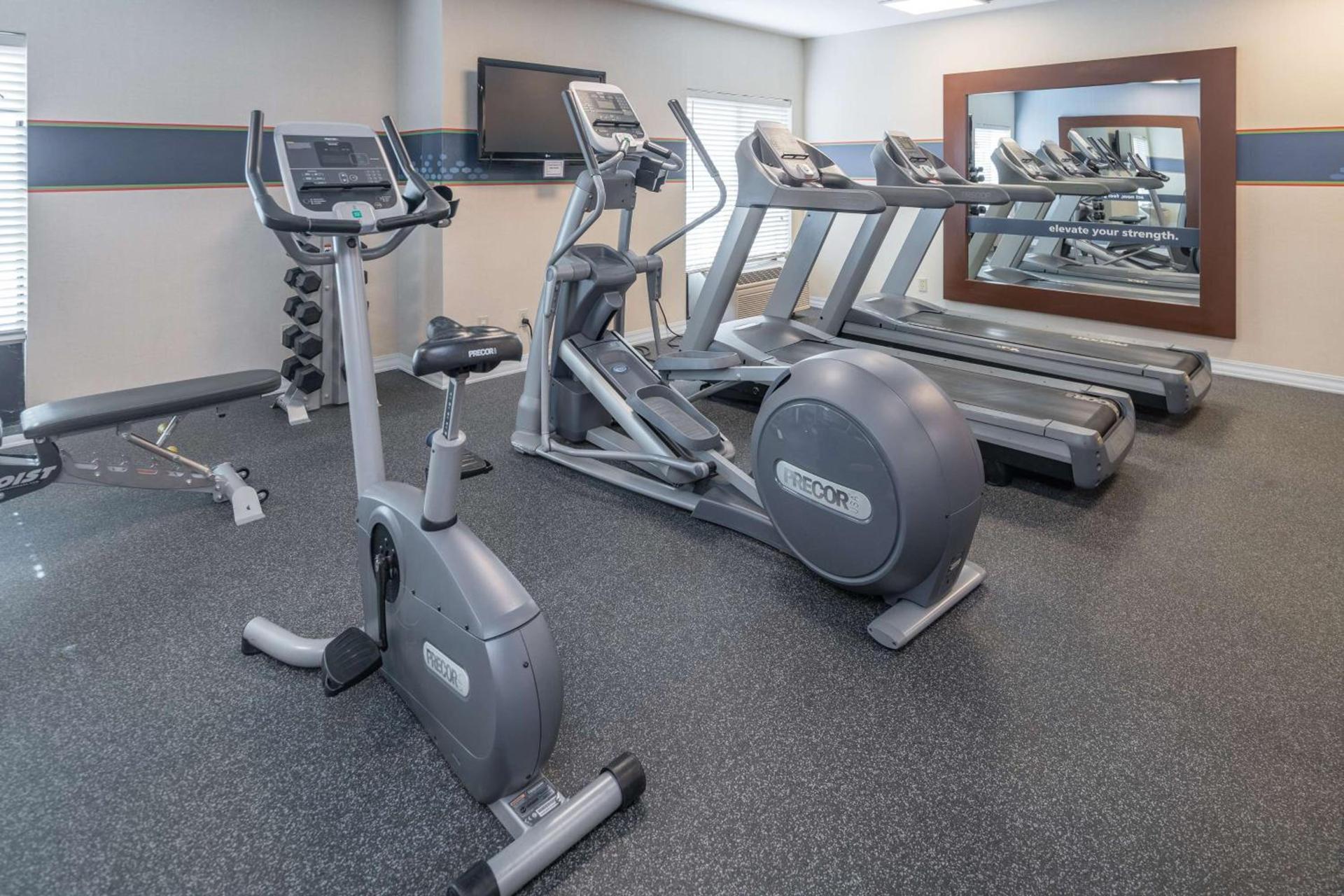 Hampton Inn Livermore photo 35