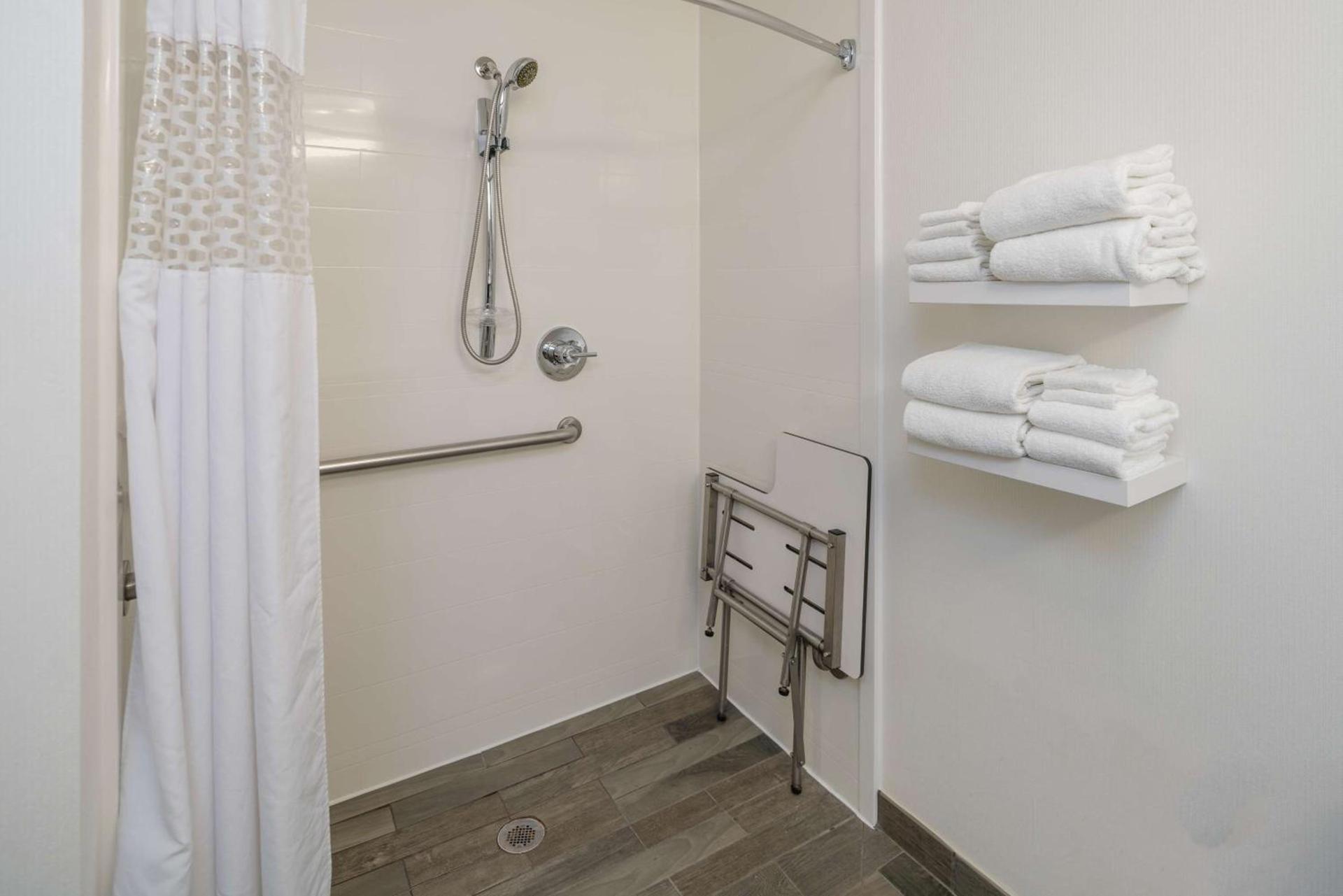 Hampton Inn Livermore photo 49