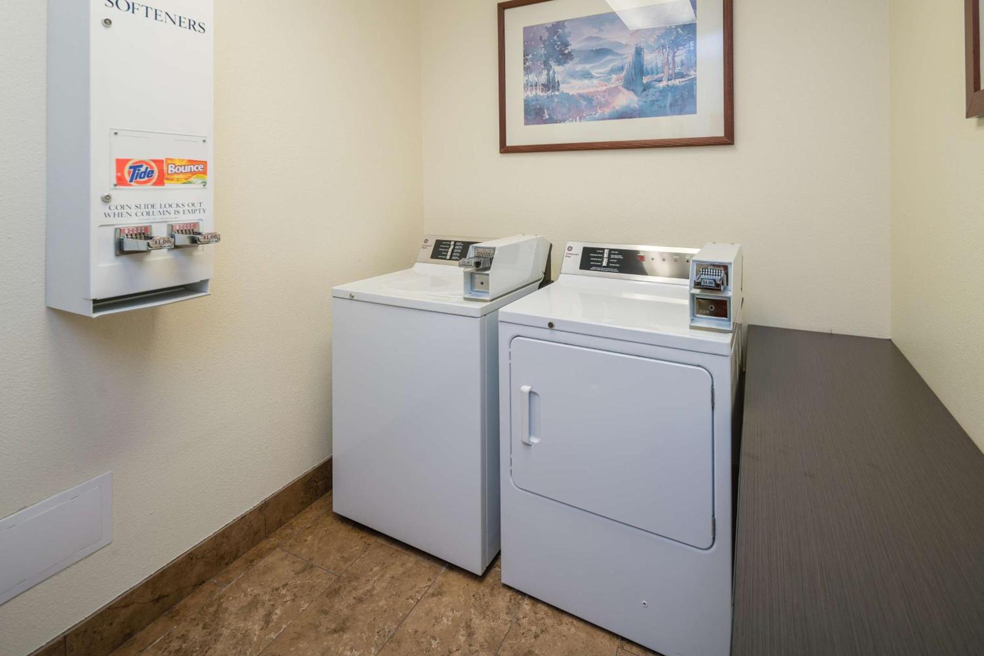 Hampton Inn Livermore photo 55