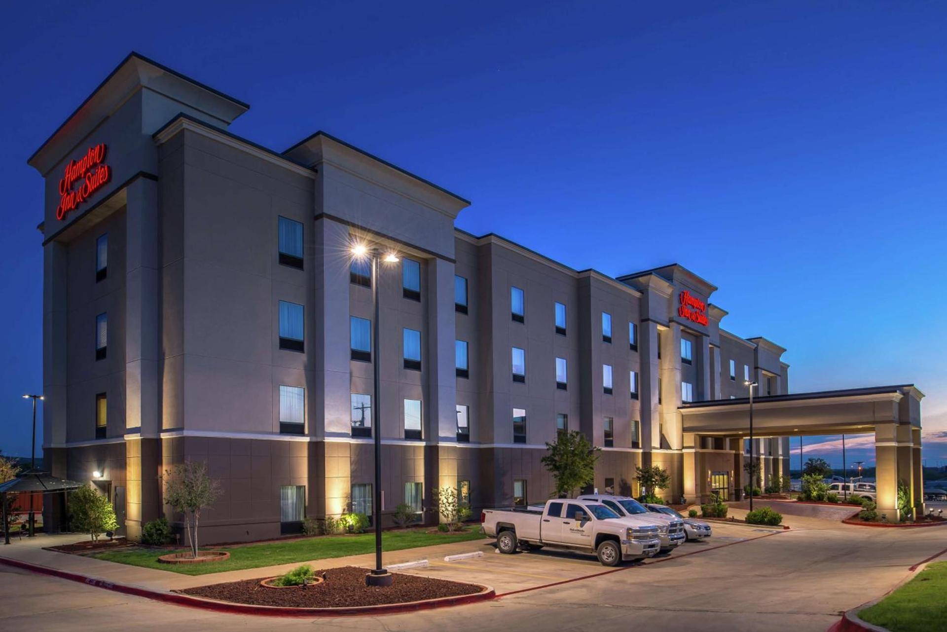 Hampton Inn & Suites Big Spring photo 7