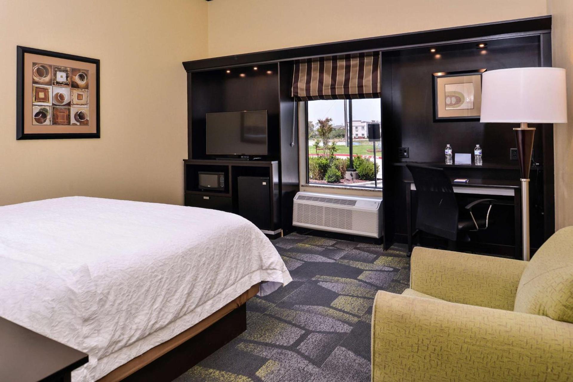 Hampton Inn & Suites Big Spring photo 44