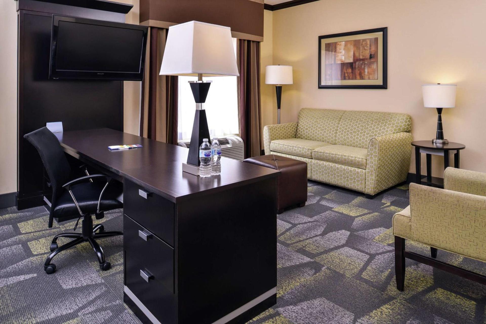 Hampton Inn & Suites Big Spring photo 45