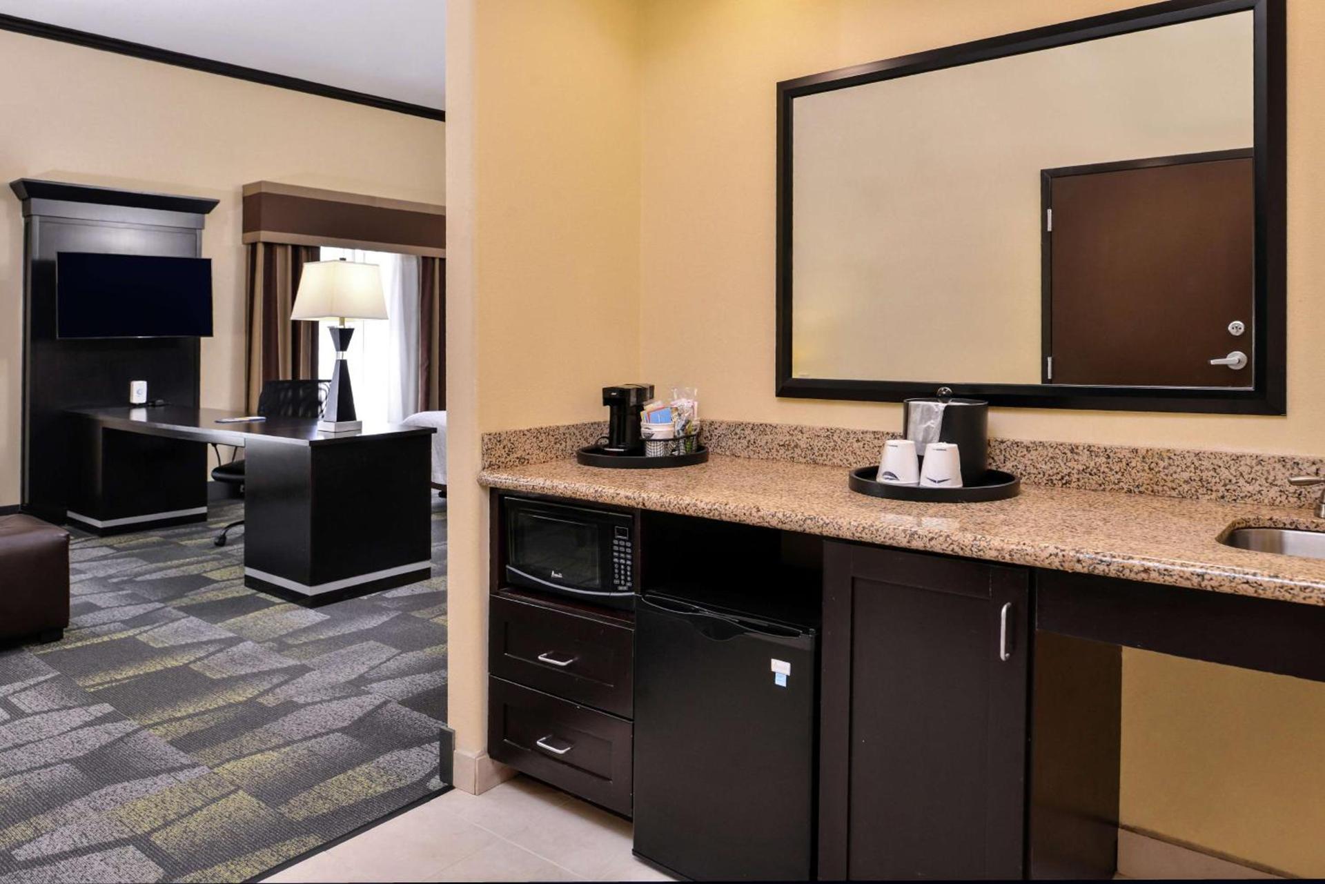 Hampton Inn & Suites Big Spring photo 62