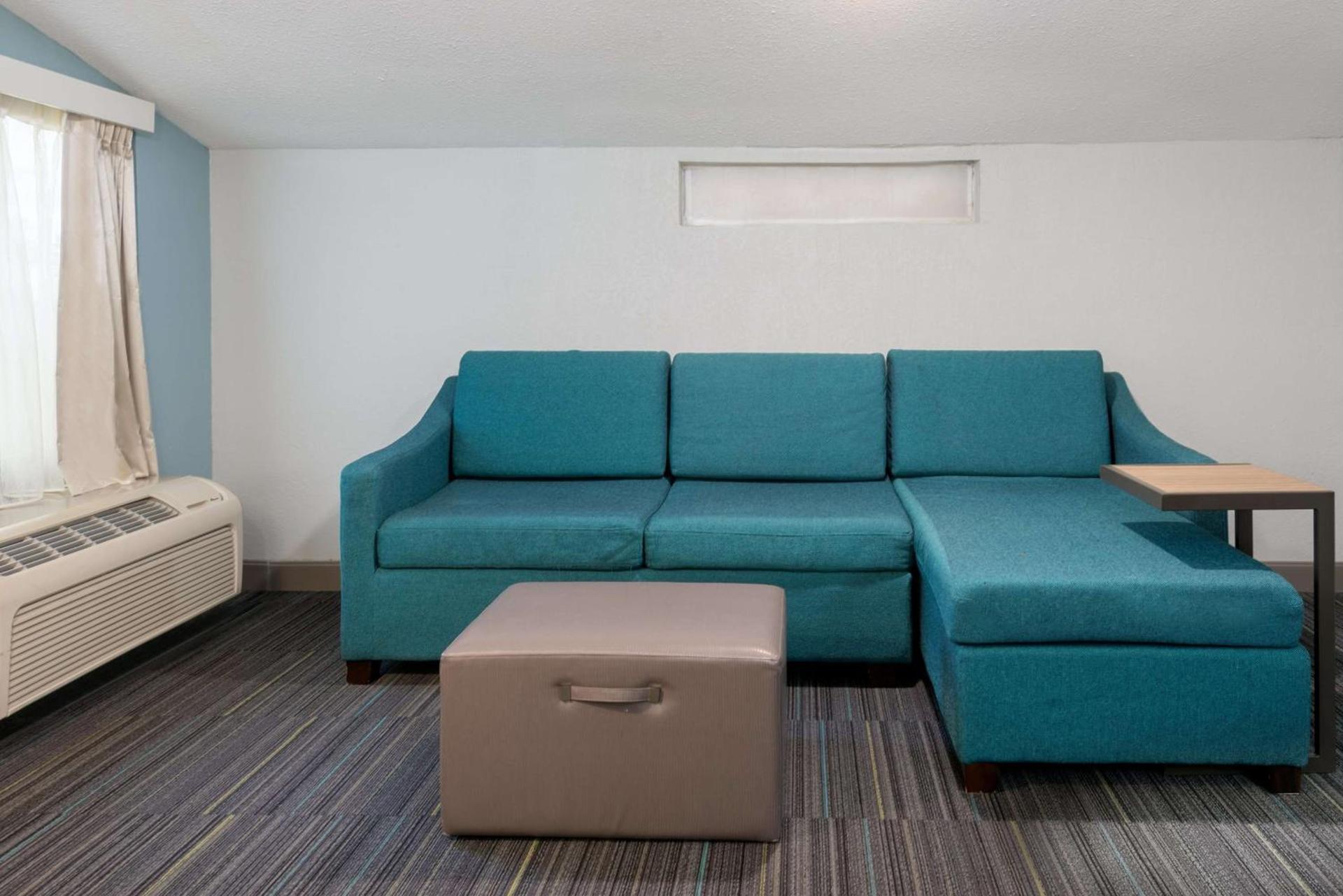Hampton Inn Orlando Near Universal Blv/International Dr photo 15