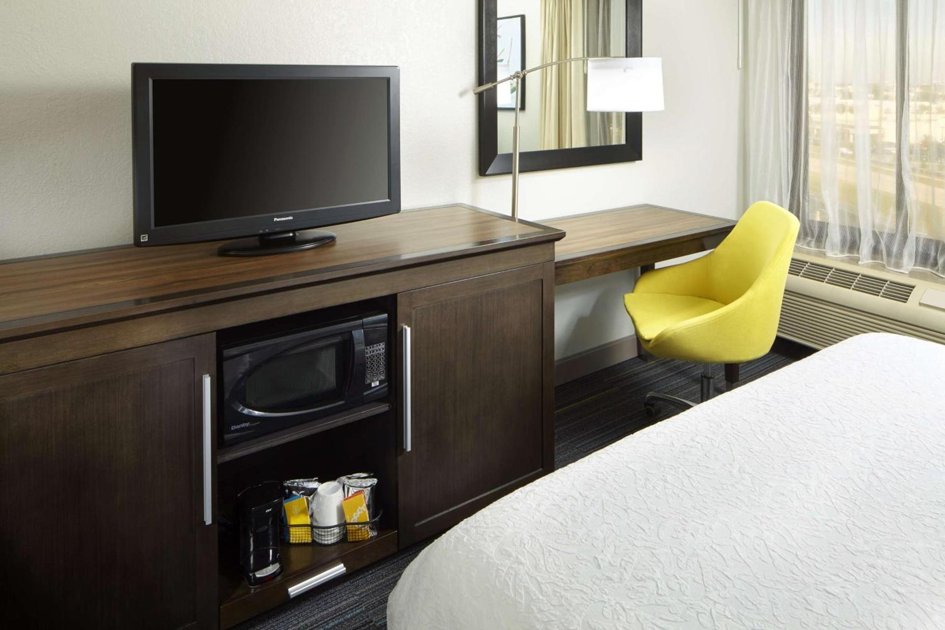 Hampton Inn Orlando Near Universal Blv/International Dr photo 23