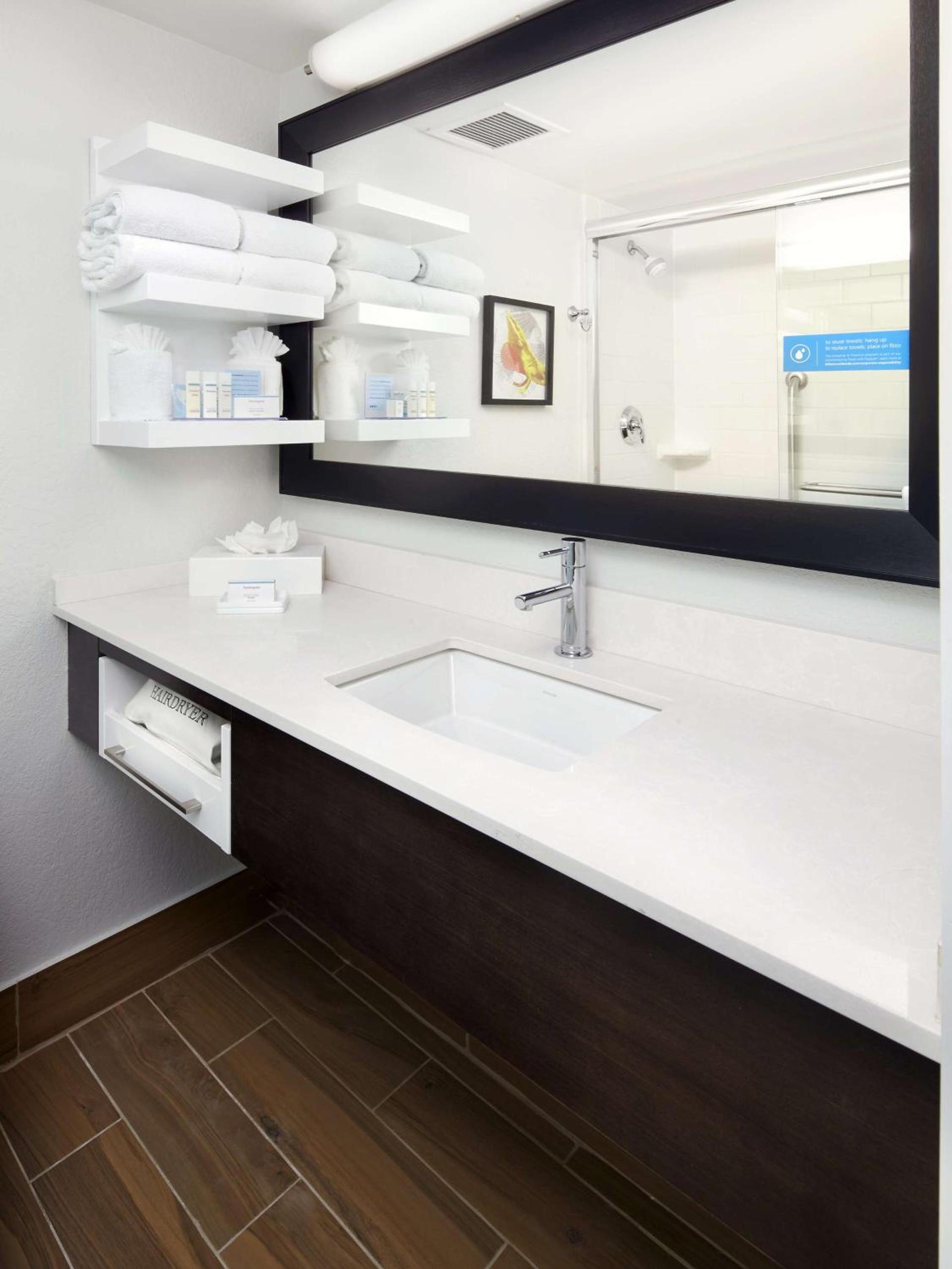 Hampton Inn Orlando Near Universal Blv/International Dr photo 24