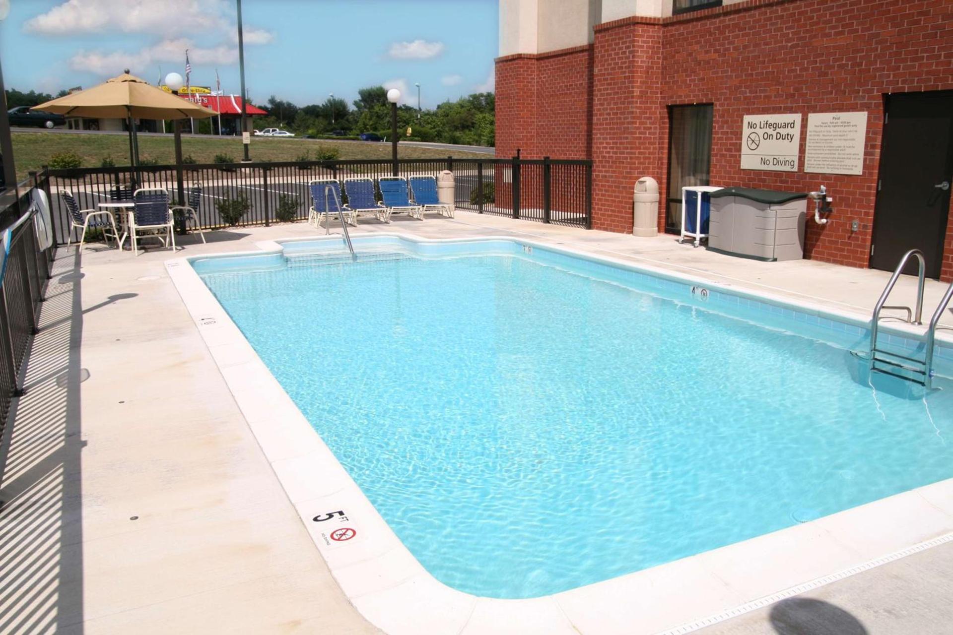Hampton Inn Inwood photo 11