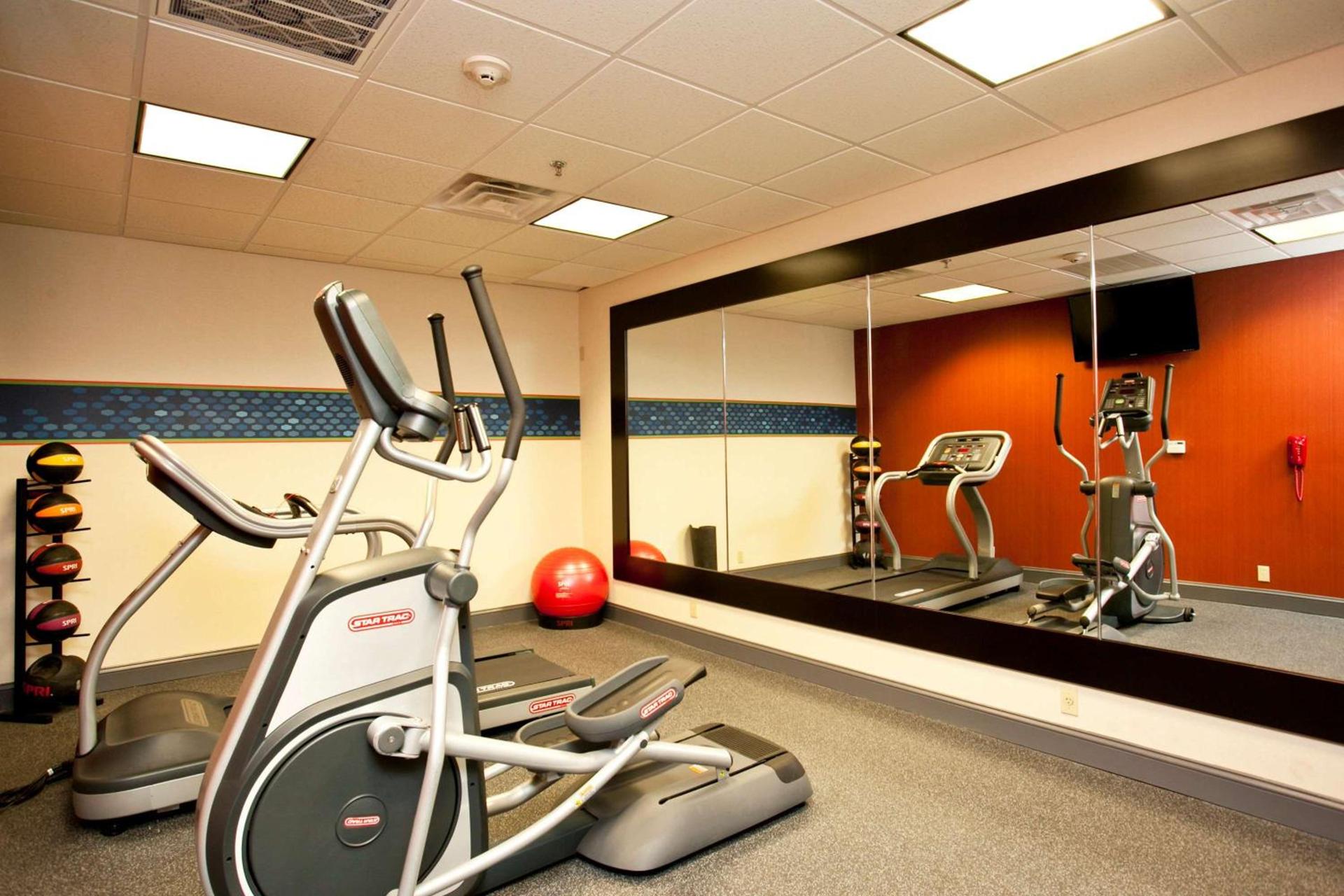 Hampton Inn Inwood photo 23