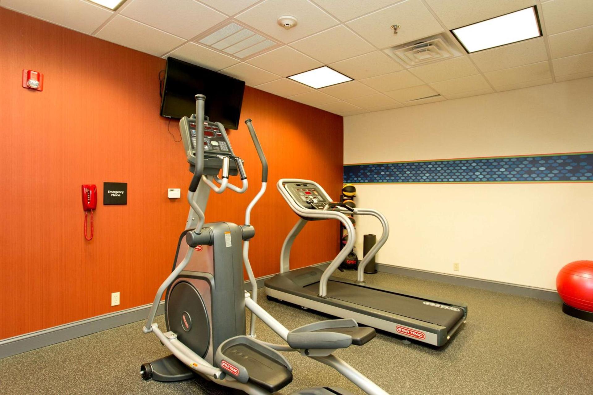 Hampton Inn Inwood photo 22