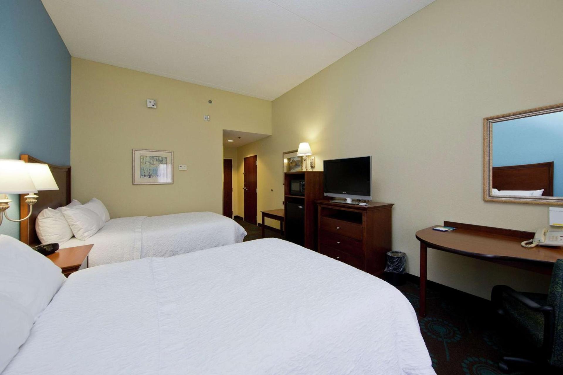 Hampton Inn Inwood photo 33