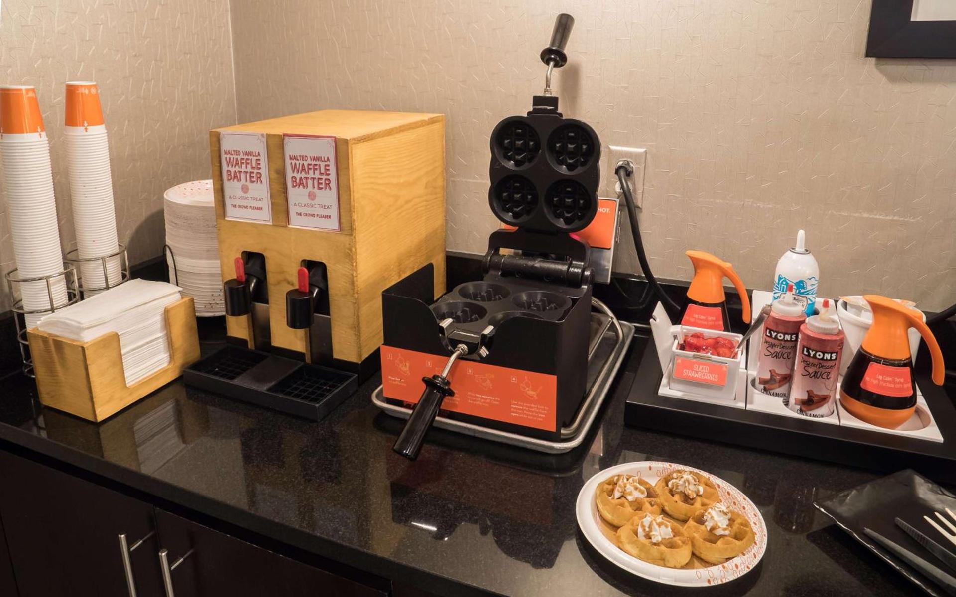 Hampton Inn Lakeland photo 8