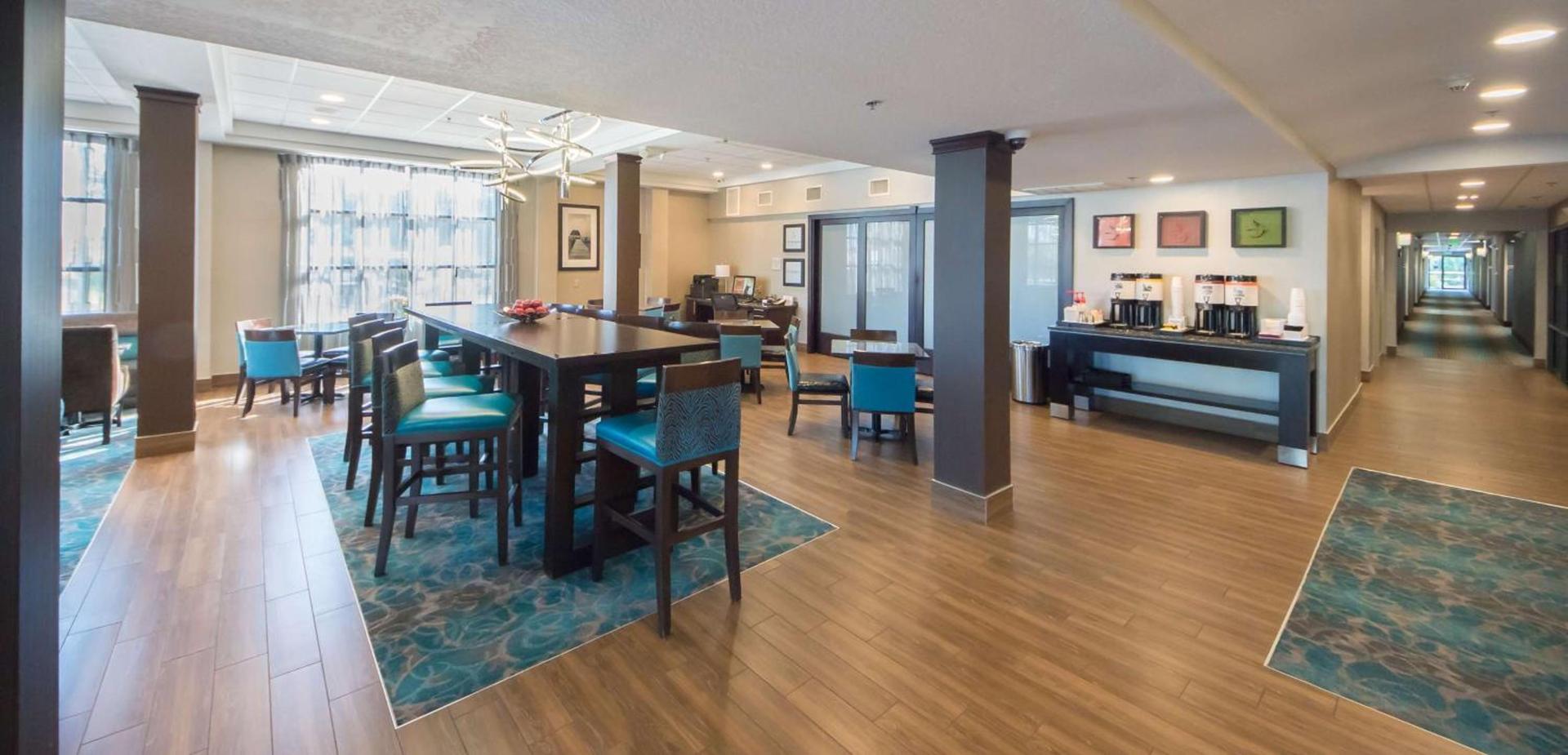 Hampton Inn Lakeland photo 11