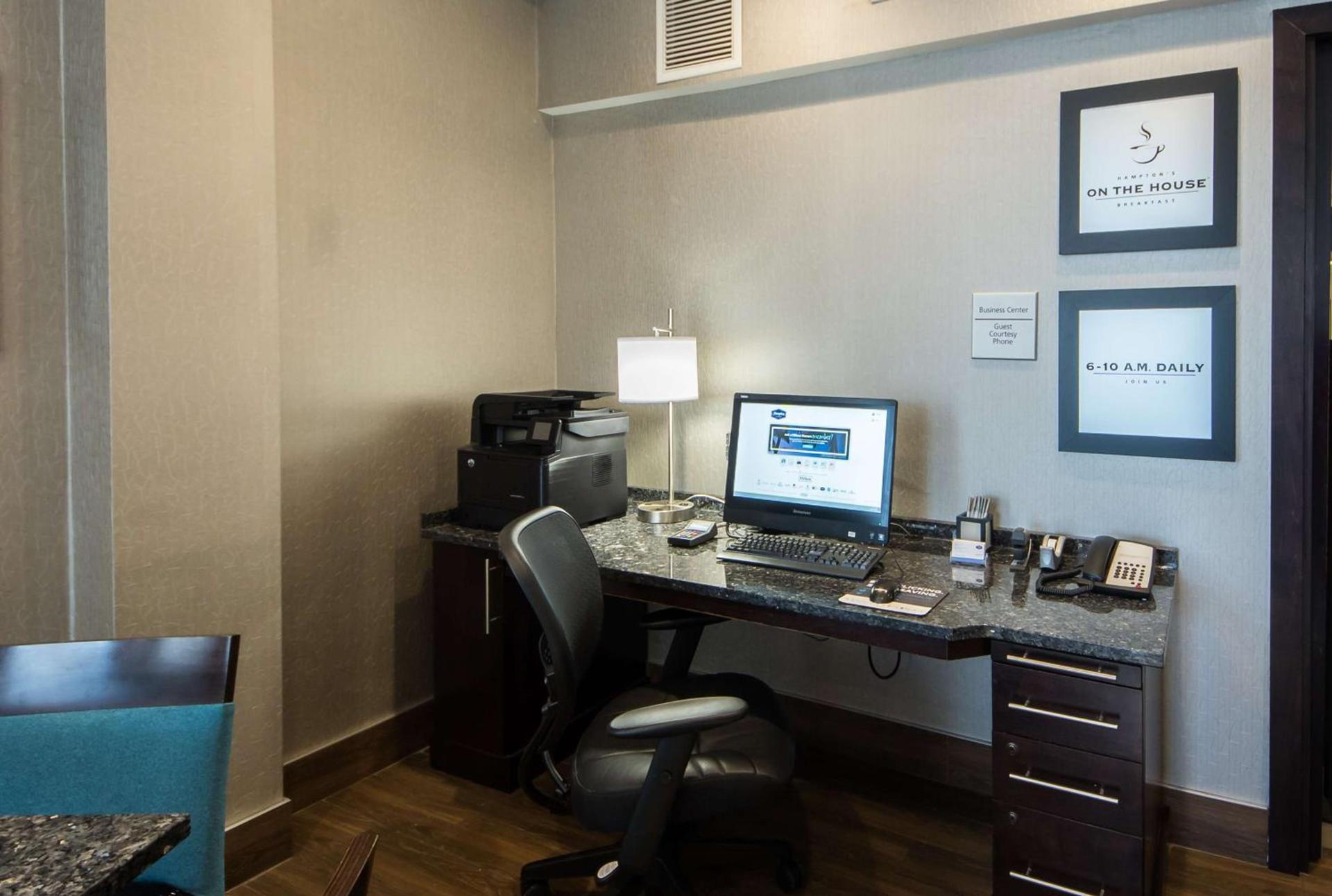 Hampton Inn Lakeland photo 32