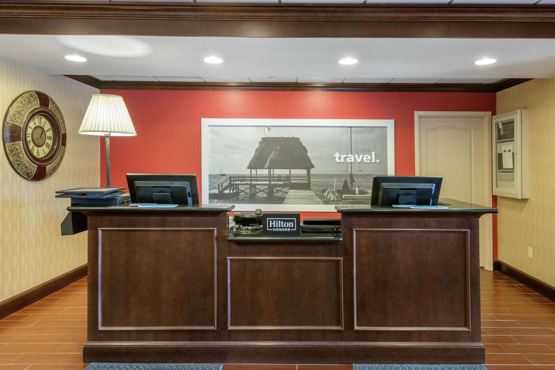 Hampton Inn Meadville photo 3