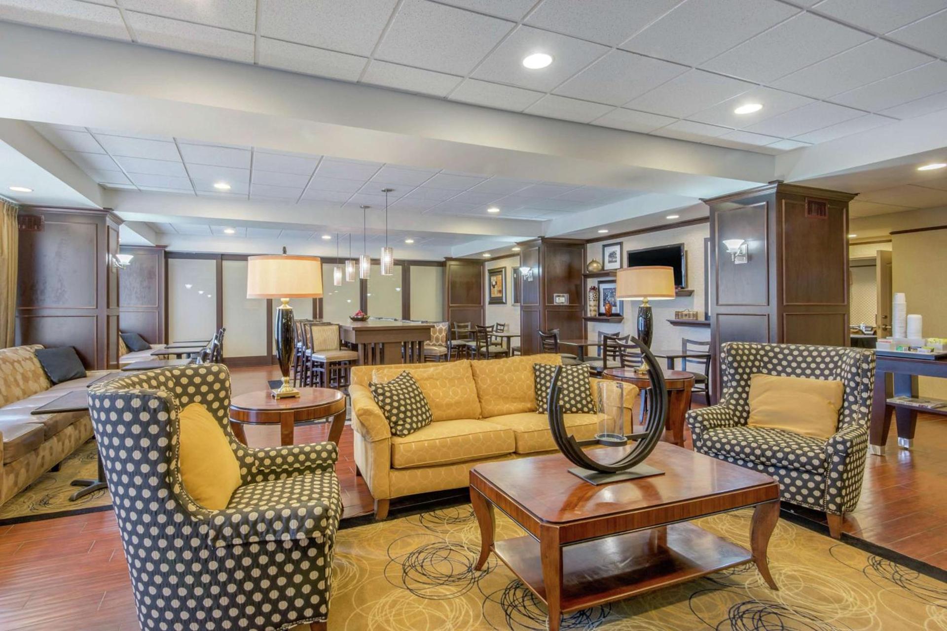 Hampton Inn Meadville photo 4