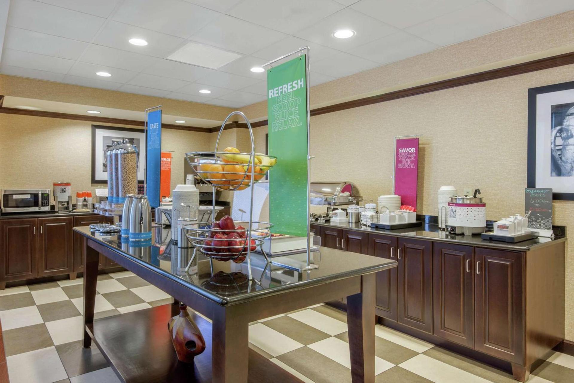 Hampton Inn Meadville photo 7