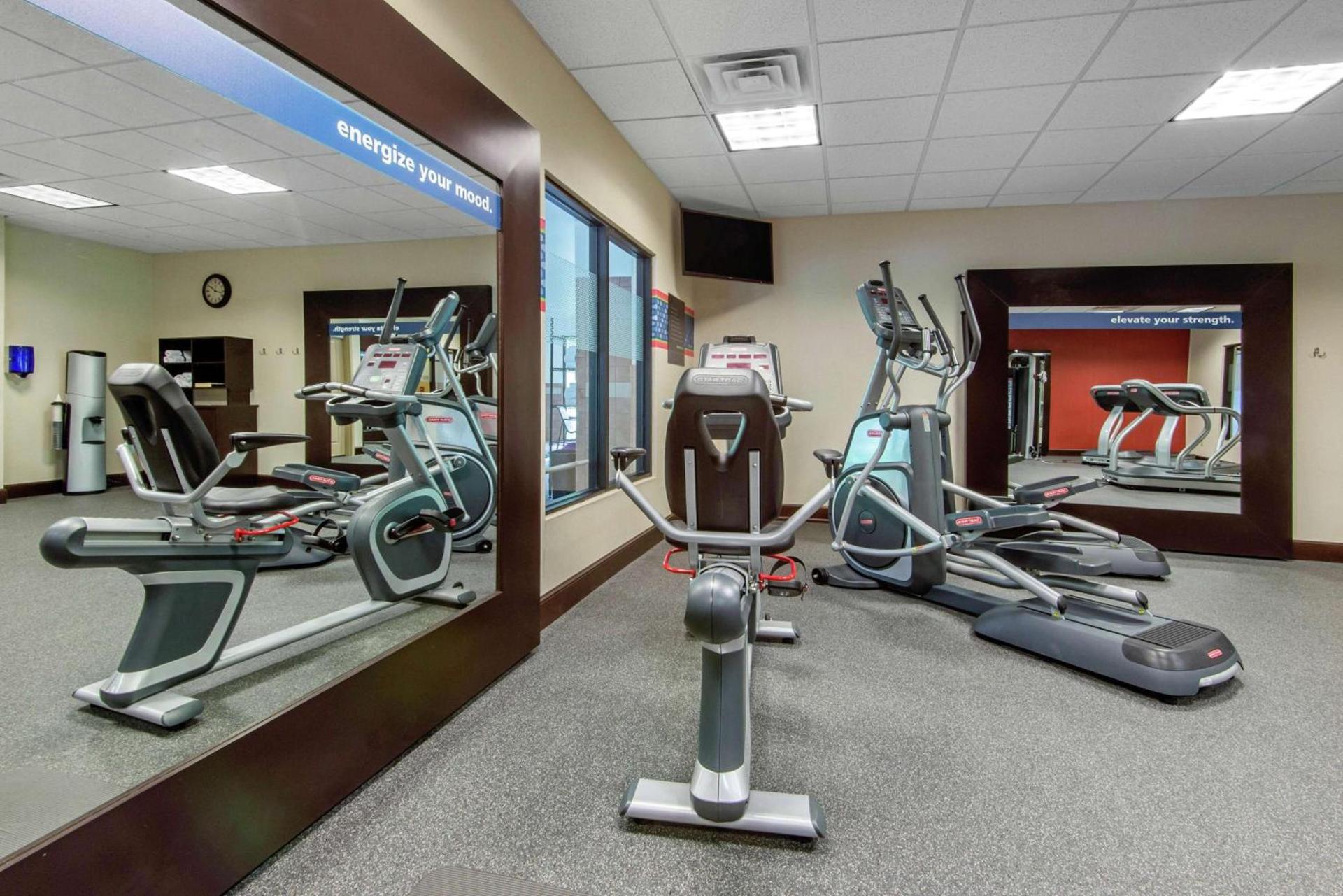 Hampton Inn Meadville photo 10