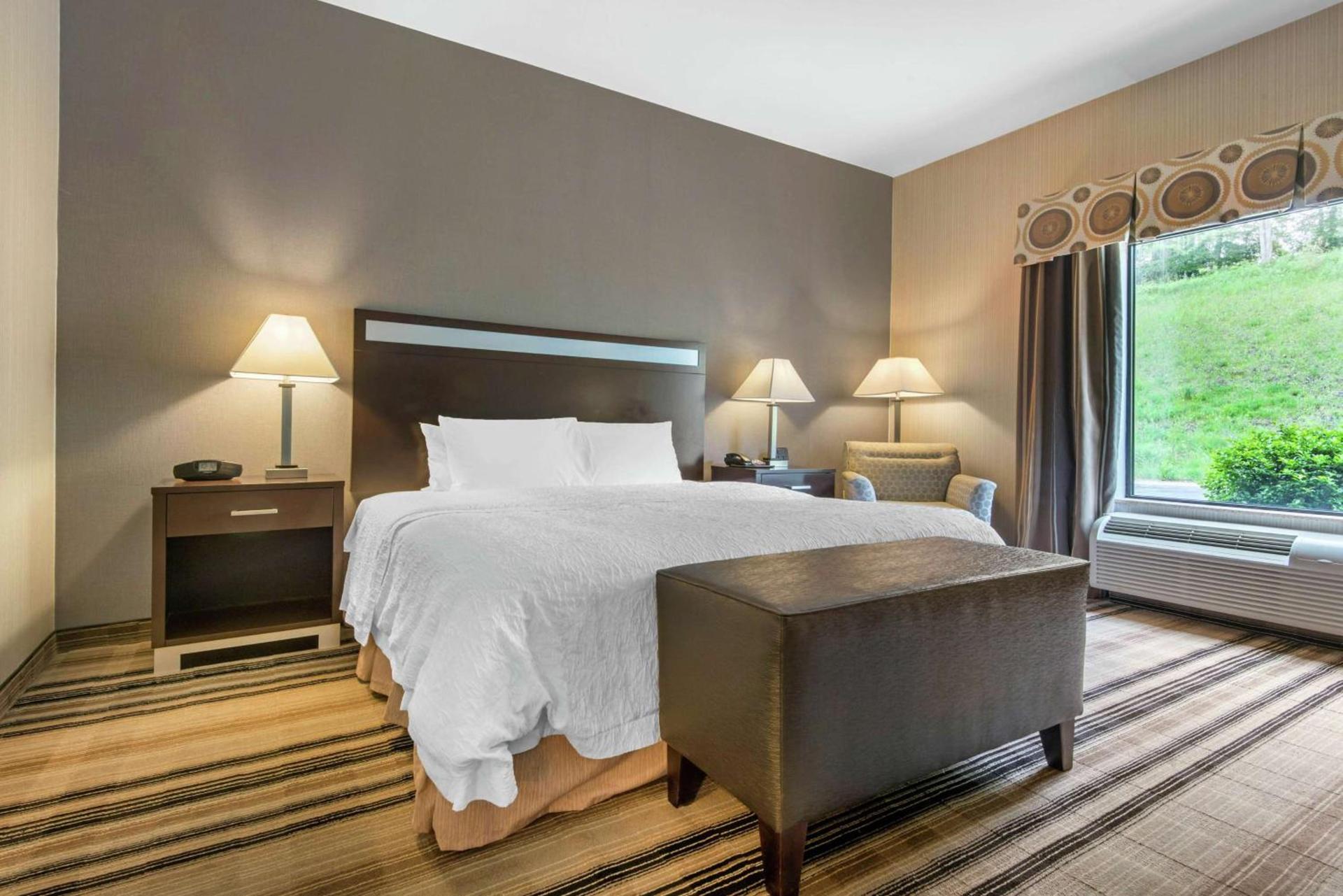 Hampton Inn Meadville photo 23